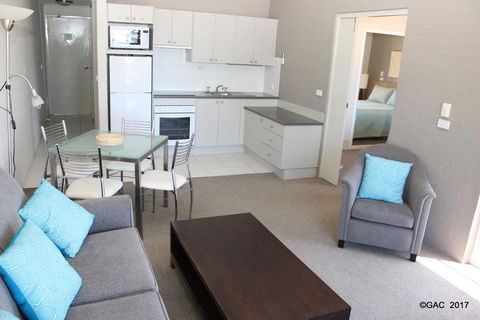 Mollymook Cove Apartments - Darwin Tourism 22