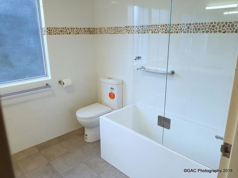 Mollymook Cove Apartments - Darwin Tourism 27