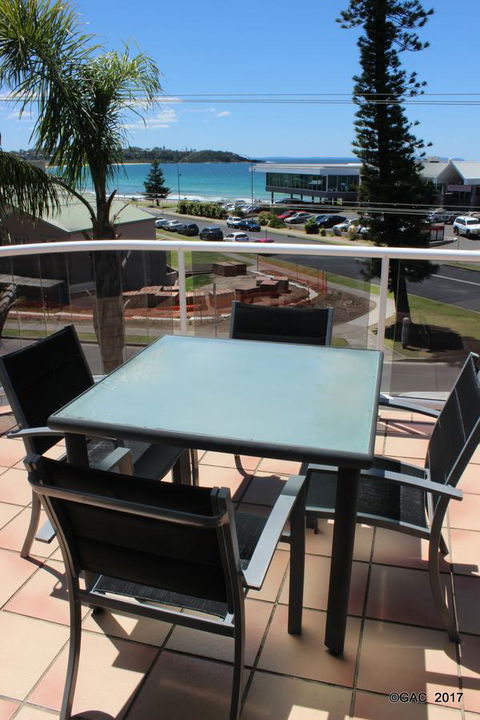 Mollymook Cove Apartments - Darwin Tourism 5