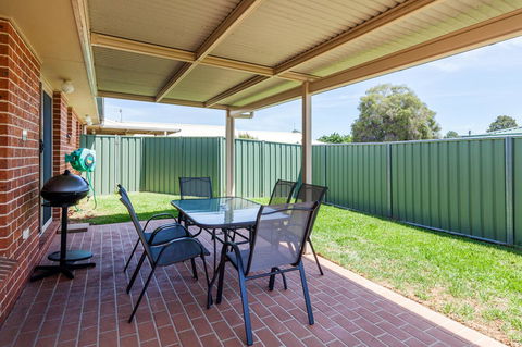 Colonial Court Villas - Darwin Tourism 0