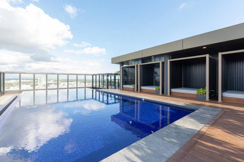 Japanese Style Waterfront Apt Wt Rooftop Pool - Darwin Tourism 10