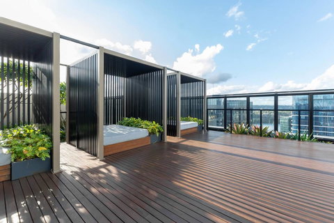 Japanese Style Waterfront Apt Wt Rooftop Pool - Darwin Tourism 18