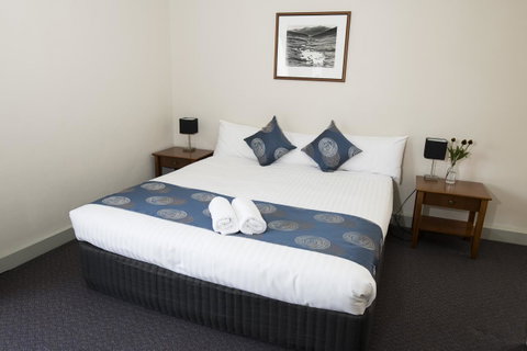 Banjo Paterson Inn - Darwin Tourism 25