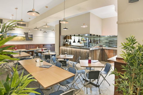 Banjo Paterson Inn - Darwin Tourism 4