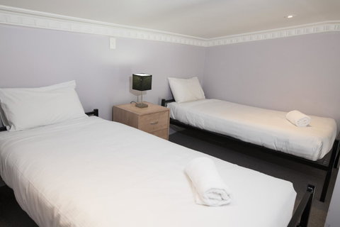 Banjo Paterson Inn - Darwin Tourism 26