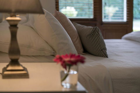 Thistle Hill Guesthouse - Walk To Many Wineries And Restaurants - Darwin Tourism 40