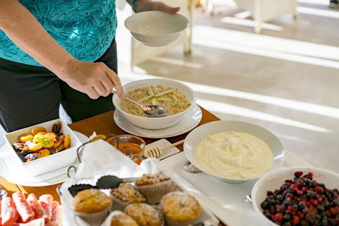 Thistle Hill Guesthouse - Walk To Many Wineries And Restaurants - Darwin Tourism 11