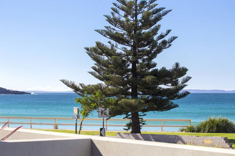 Beachfront 2 - Darwin Tourism 19