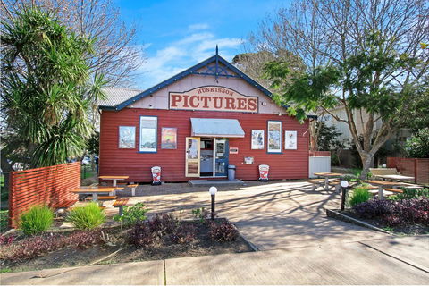 Huskisson Holiday Motel Cabins - Darwin Tourism 18