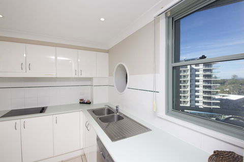 Sails Apartments - Darwin Tourism 7