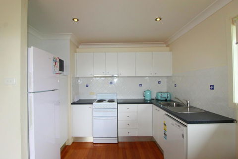 Anglesea, 17 Hodgson Street - Darwin Tourism 3