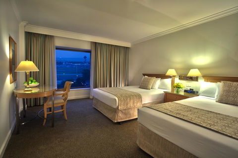 Stamford Plaza Sydney Airport Hotel & Conference Centre - Darwin Tourism 7