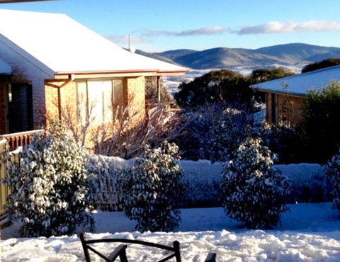 Jindabyne Executive - Darwin Tourism 10