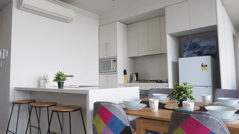 Skygarden Olympic Park View 2 Bedroom Apartment - Darwin Tourism 42