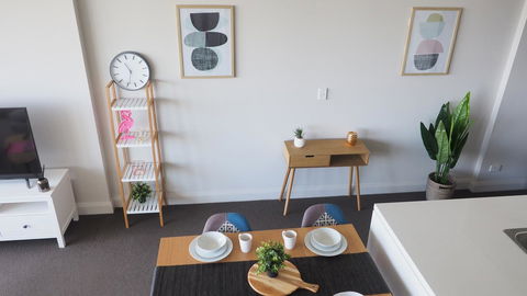 Skygarden Olympic Park View 2 Bedroom Apartment - Darwin Tourism 18