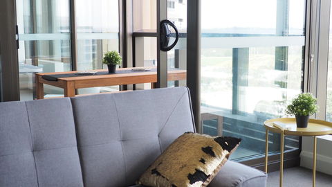 Skygarden Olympic Park View 2 Bedroom Apartment - Darwin Tourism 6