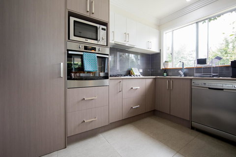 Armidale Cottage - House 2 - Darwin Tourism 15