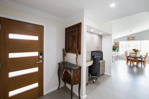 Armidale Cottage - House 2 - Darwin Tourism 7