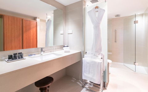 The Grace Hotel - Darwin Tourism 9