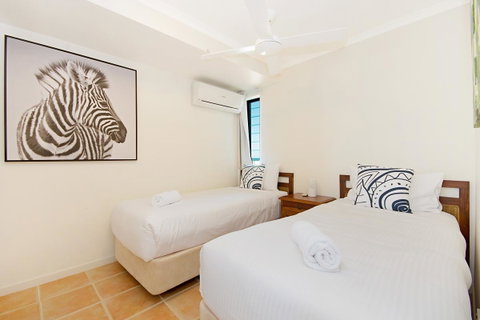 The Cove Yamba - Darwin Tourism 7