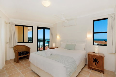 The Cove Yamba - Darwin Tourism 9