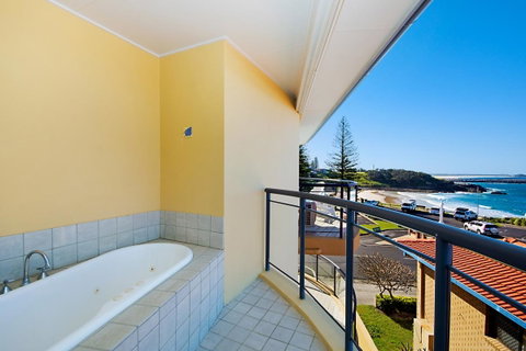 The Cove Yamba - Darwin Tourism 8