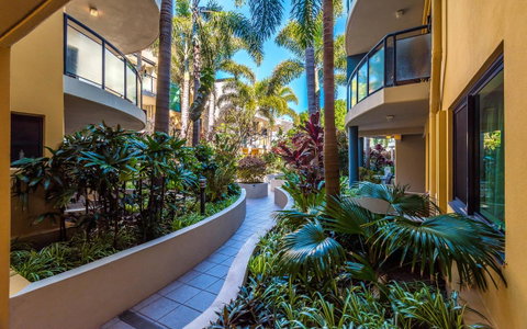 The Cove Yamba - Darwin Tourism 25