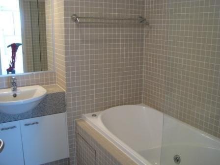 Grandview Apartments - Darwin Tourism 16