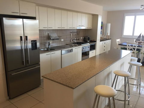 Grandview Apartments - Darwin Tourism 2