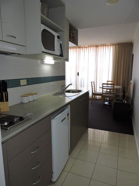BASE Holidays - Ettalong Beach Premium Apartments - Darwin Tourism 10
