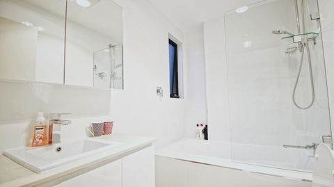 Cozy 5 Bed House In Sydney - Darwin Tourism 25