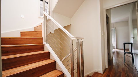 Cozy 5 Bed House In Sydney - Darwin Tourism 4