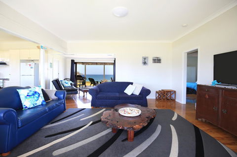 Glory @ Culburra - Absolute Beachfront - Pet & Family Friendly - Darwin Tourism 2