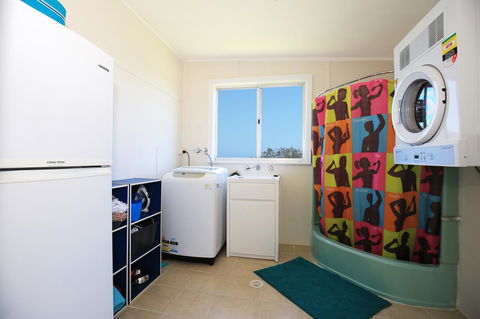 Glory @ Culburra - Absolute Beachfront - Pet & Family Friendly - Darwin Tourism 11