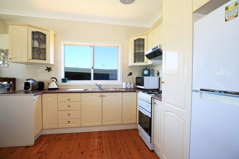 Glory @ Culburra - Absolute Beachfront - Pet & Family Friendly - Darwin Tourism 5