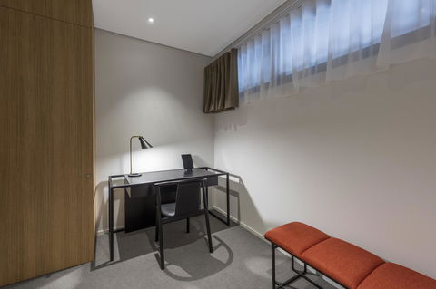 SKYE Suites Sydney - Darwin Tourism 19