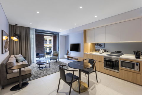 SKYE Suites Sydney - Darwin Tourism 21