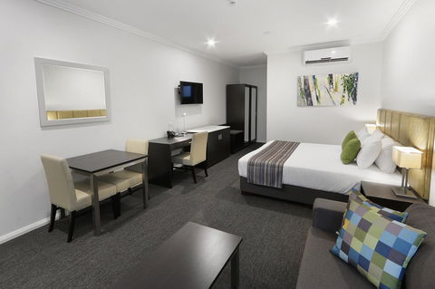 Best Western Plus Bolton On The Park - Darwin Tourism 8