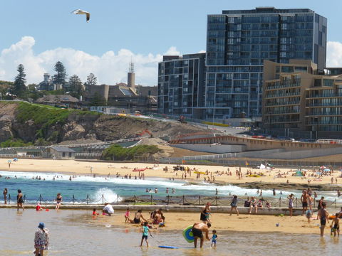 Arena Luxury Beachfront Apartment - Darwin Tourism 10