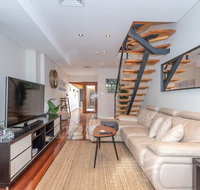 2 Bed House  Loft in Pyrmont - Darwin Tourism