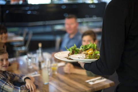 Mercure Kakadu Crocodile - Darwin Tourism 27