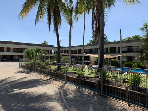 Pine Tree Motel - Darwin Tourism 2