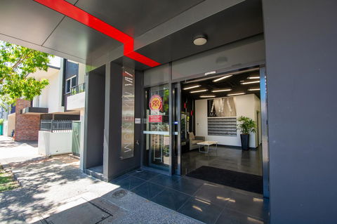 Magnum Serviced Apartments - Darwin Tourism 25