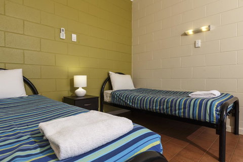 Discovery Resorts - Kings Canyon - Darwin Tourism 21