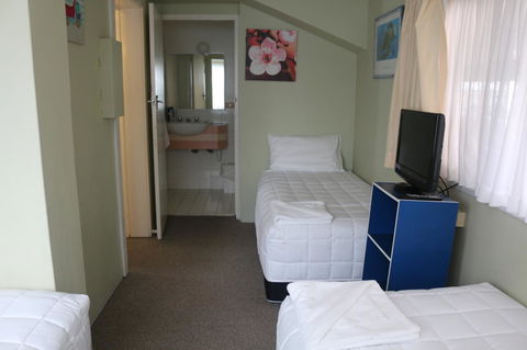 Golden Sands Motor Inn - Darwin Tourism 22