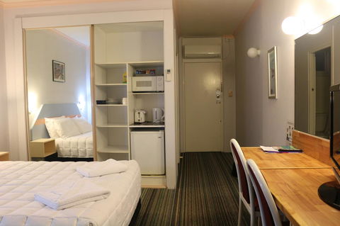 Golden Sands Motor Inn - Darwin Tourism 4