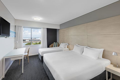Vibe Hotel Darwin Waterfront - Darwin Tourism 15