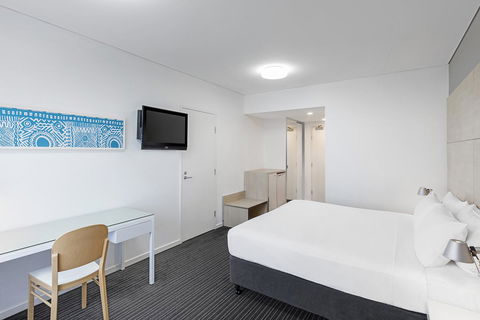 Vibe Hotel Darwin Waterfront - Darwin Tourism 19
