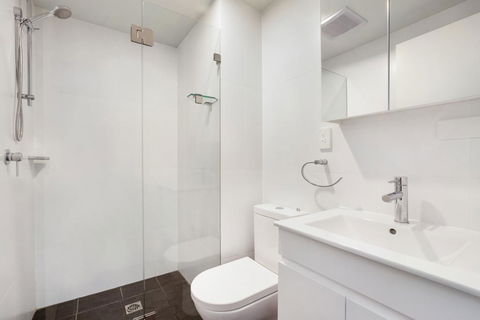 Bondi Beach Studio Suite 3 - Darwin Tourism 3