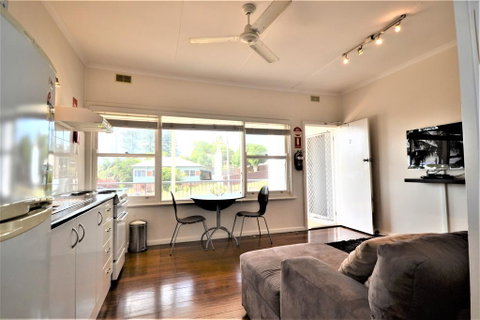 Breakers 2 2 Hill Street - Darwin Tourism 3